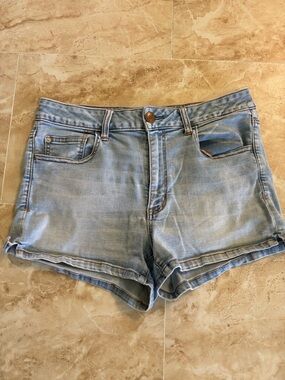 American Eagle hi rise shortie Jean shorts summer beach vacation